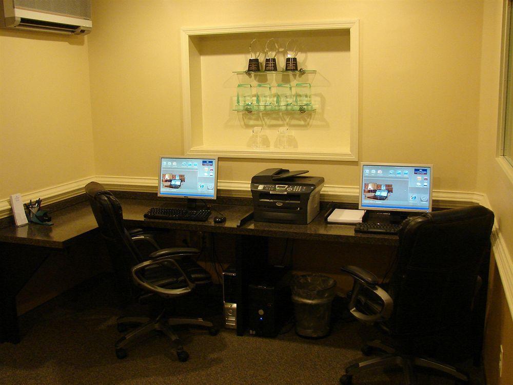 Candlewood Suites Raleigh Crabtree By Ihg Εξωτερικό φωτογραφία