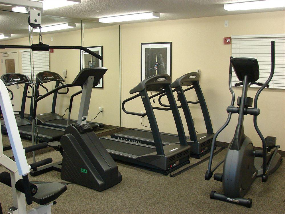 Candlewood Suites Raleigh Crabtree By Ihg Εξωτερικό φωτογραφία