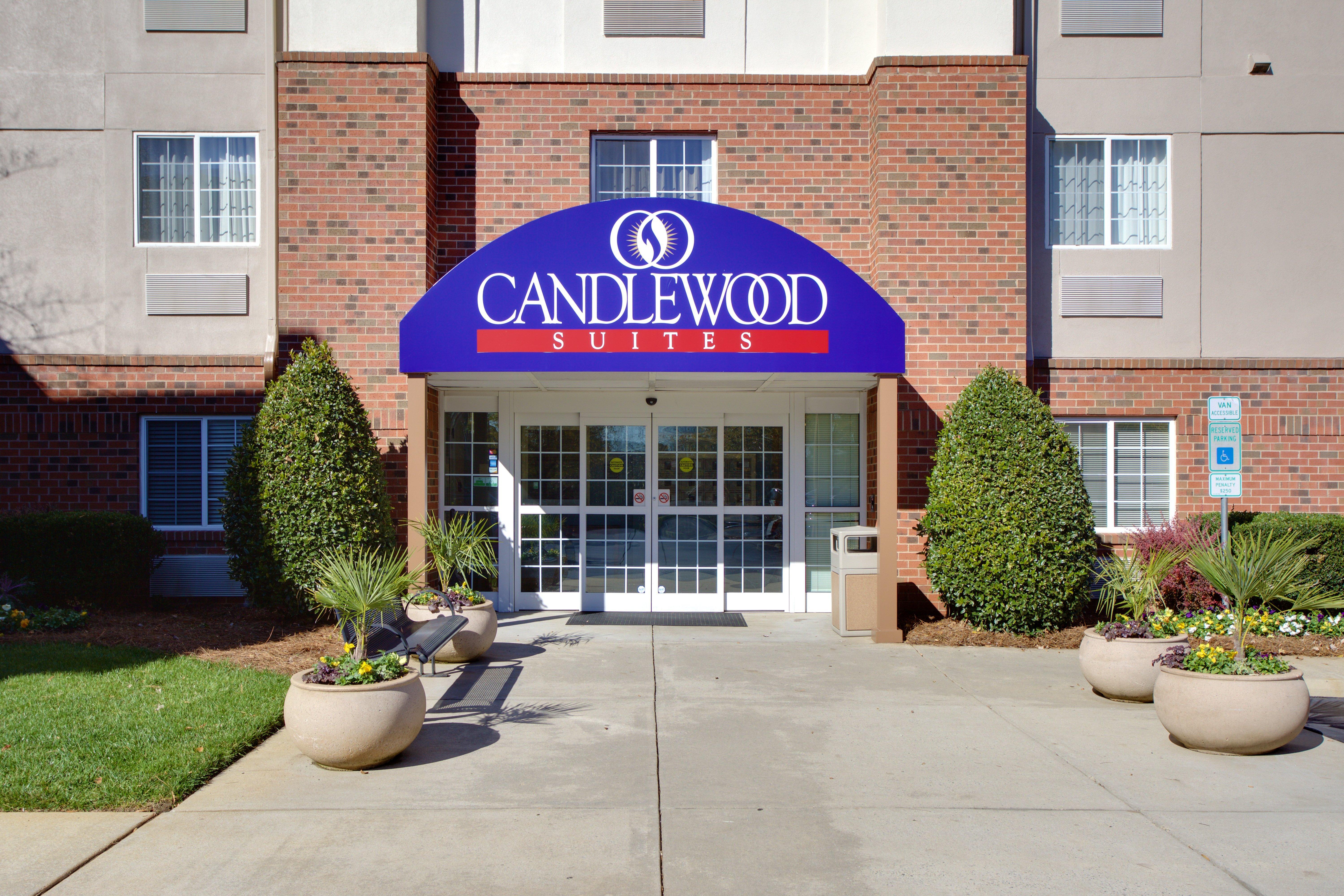 Candlewood Suites Raleigh Crabtree By Ihg Εξωτερικό φωτογραφία