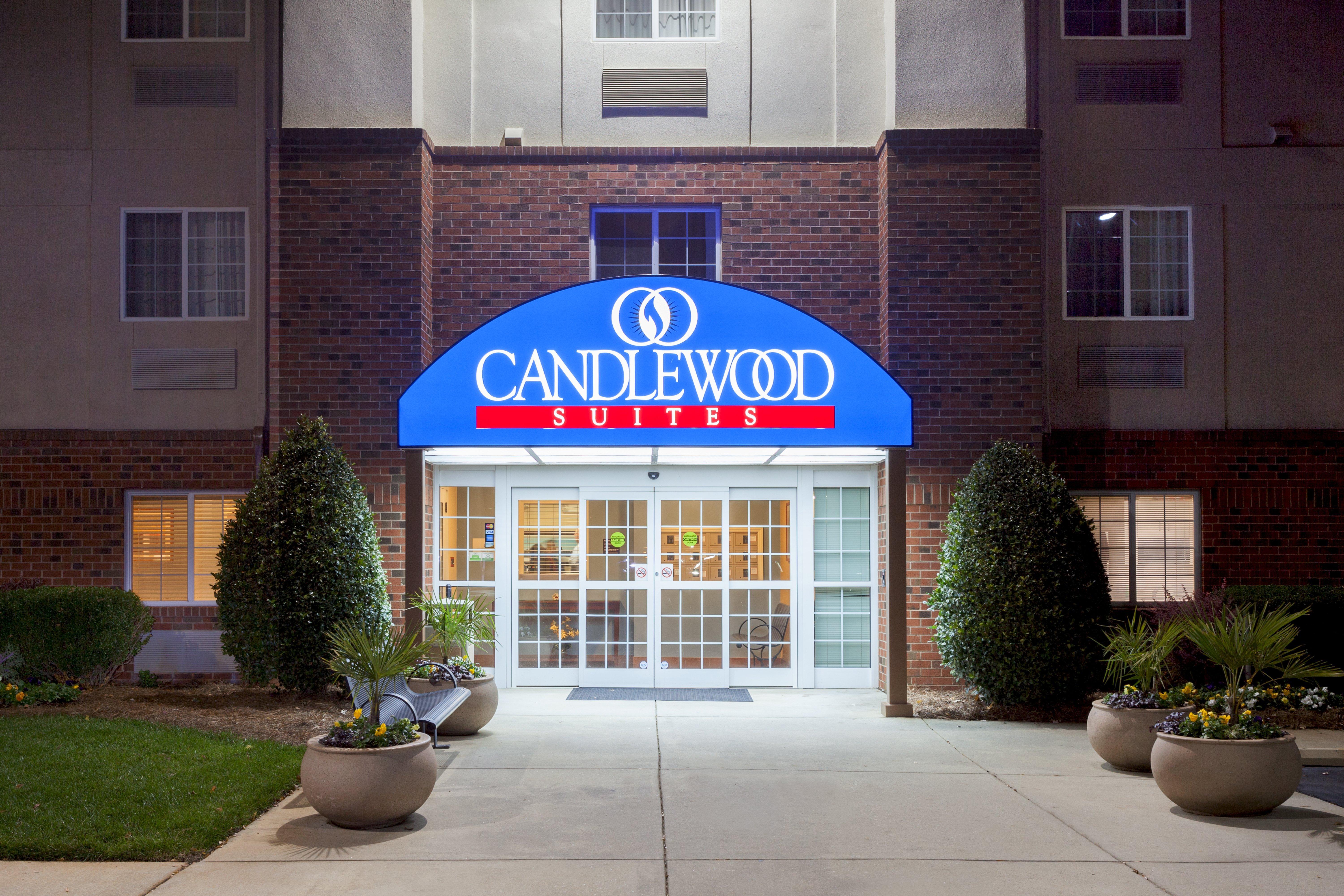 Candlewood Suites Raleigh Crabtree By Ihg Εξωτερικό φωτογραφία