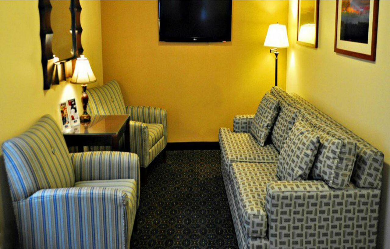 Candlewood Suites Raleigh Crabtree By Ihg Εξωτερικό φωτογραφία
